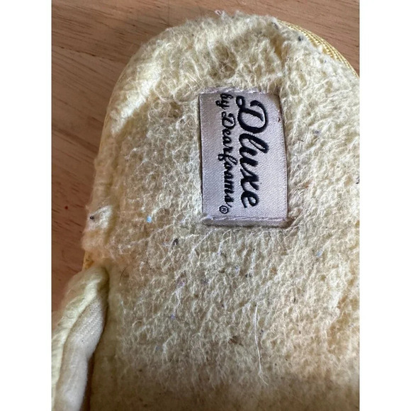 DLuxe by Deerfoam Smiley Slippers size large - Picture 3 of 6